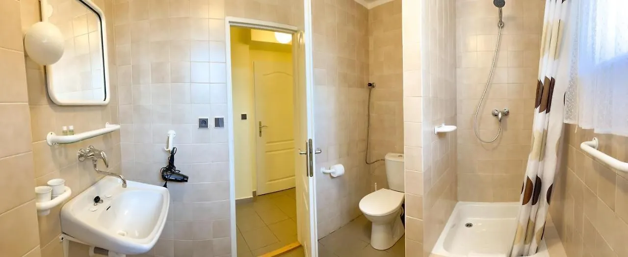 Ubytovani Kubantovi Prague Guest house